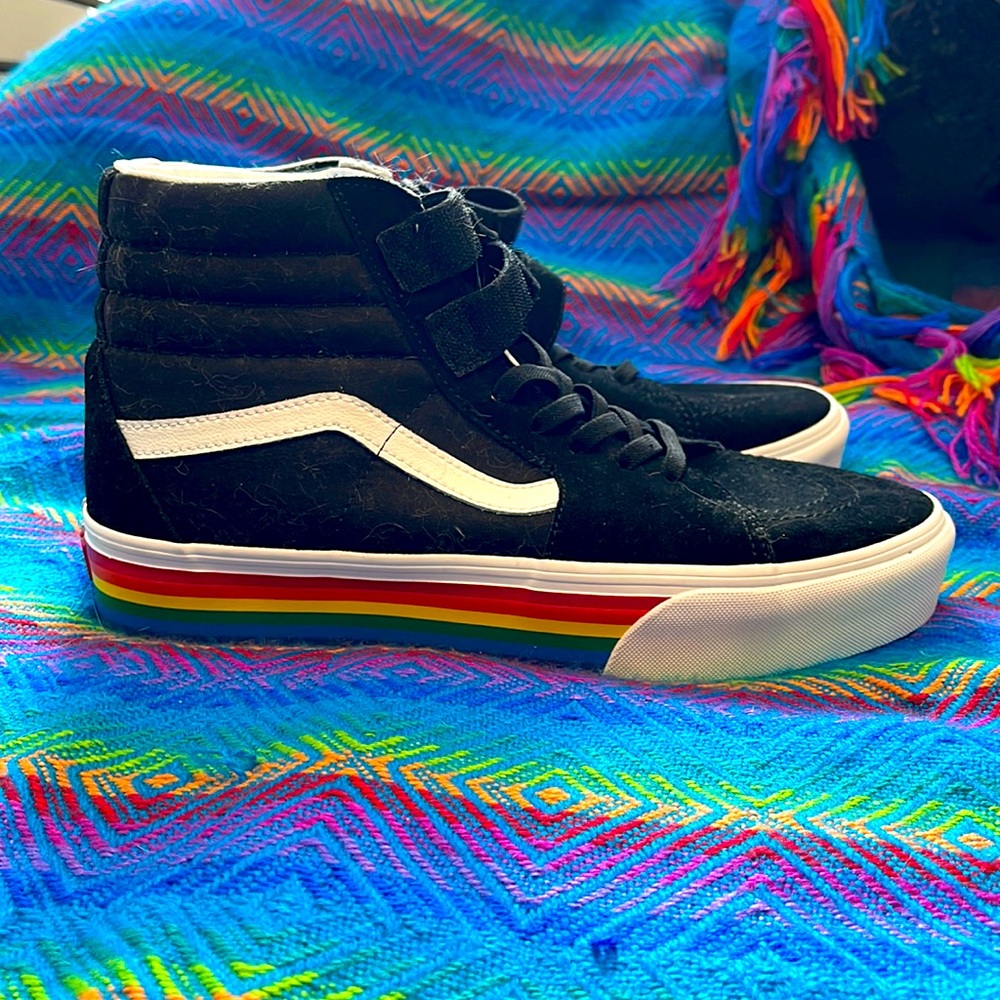 🌈 Pride Rainbow Hi-Top Suede Vans 🌈
